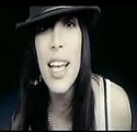 Clip Zaho - C est chelou version 2